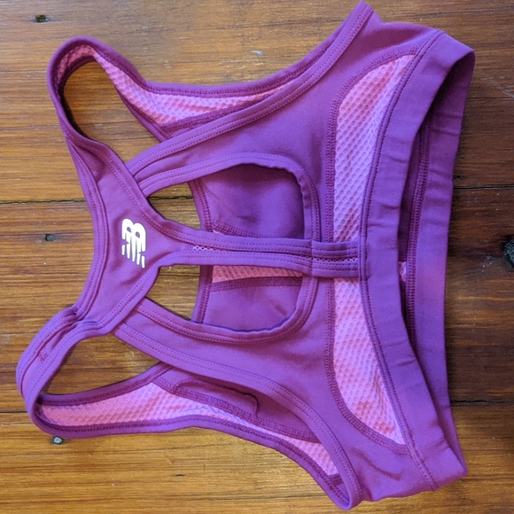 New Balance XS running sports bra - Picture 3 of 3